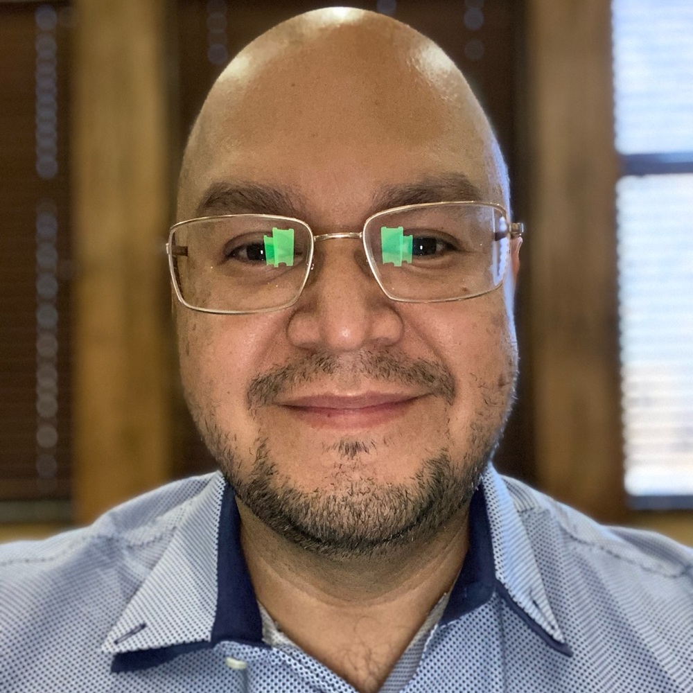 Meet your Posher, Sergio